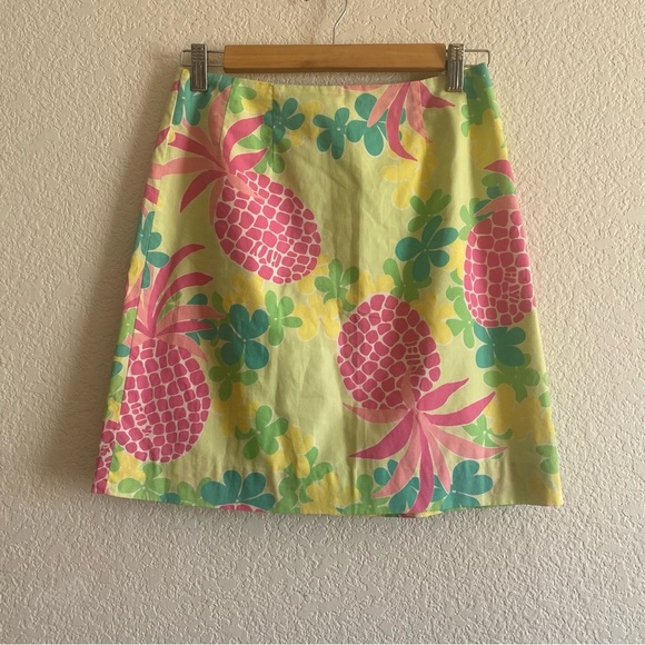 Lilly Pulitzer Dresses & Skirts - Lilly Pulitzer Womens Green Pink Pineapple Print Skirt
